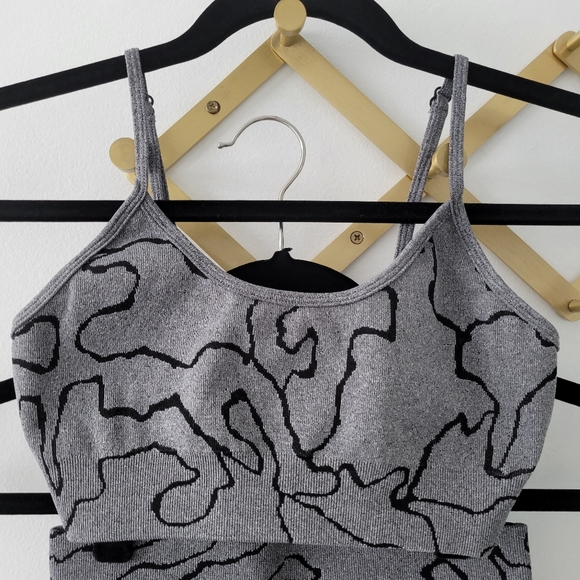 Grey and black workout set - Size S - Picture 2 of 12